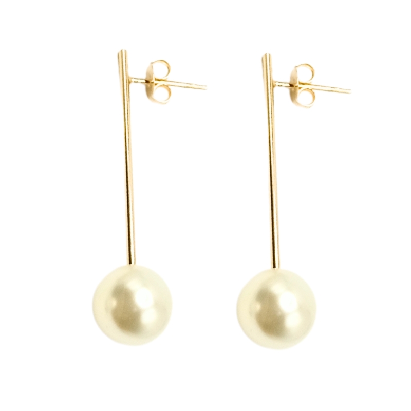 Brinco Lua Pendente Perola Banho Ouro 18K