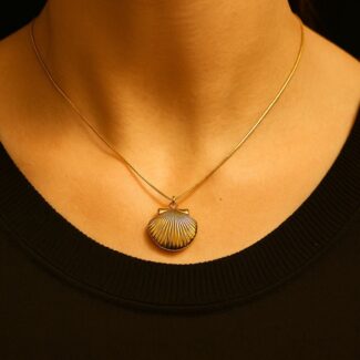 Chocker Concha Alba Banho Ouro 18K