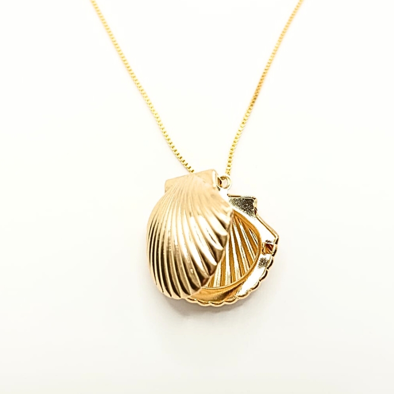 Chocker Concha Alba Banho Ouro 18K